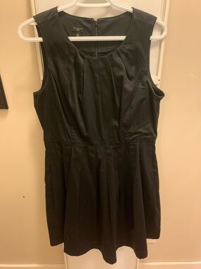Talbots Black Sleeveless Pleated Dress